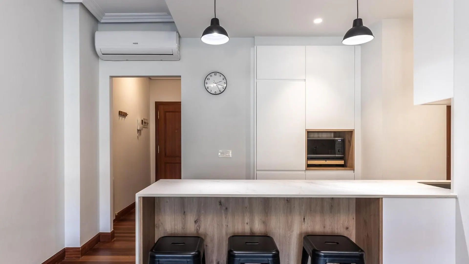 Apartament Moderno Y Acogedor En El Corazon De Bilbao 0*,